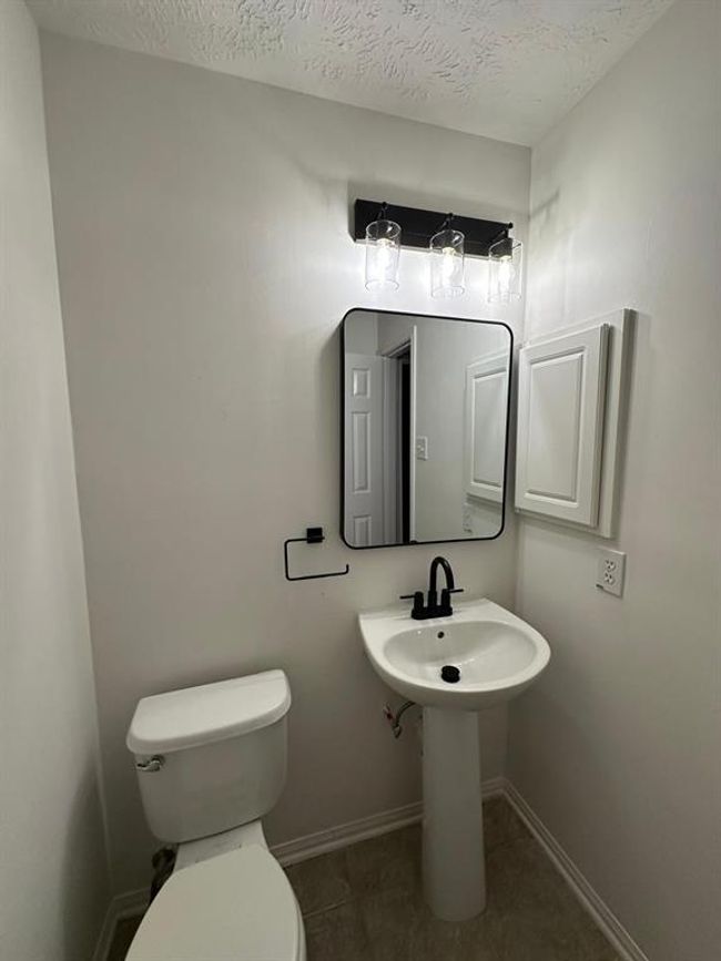 2606 Iris Ct, House other with 3 bedrooms, 3 bathrooms and 2 parking in Pearland TX | Image 12
