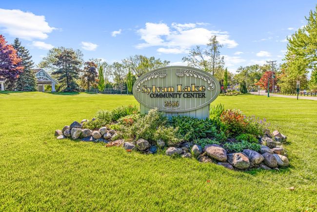 1608 Inverness St, House other with 2 bedrooms, 2 bathrooms and null parking in Sylvan Lake MI | Image 18