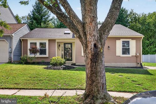 1004 Jonathan Ln, Marlton, NJ, 08053-4518 | Card Image