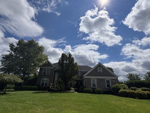 2405 Wembley Ct, Gurnee, IL, 60031-1030 | Card Image