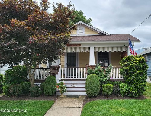 427 Monmouth Ave, Bradley Beach, NJ, 07720-1148 | Card Image