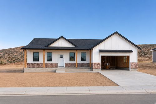 21 N 450 W, Gunnison, UT, 84634 | Card Image