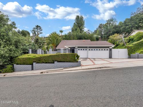 3950 United Rd, Agoura Hills, CA, 91301-3627 | Card Image