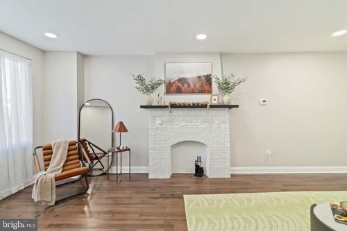 7724 Fayette St, PHILADELPHIA, PA, 19150-2232 | Card Image