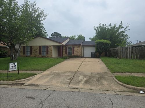 820 Lawndale Dr, Arlington, TX, 76017-6022 | Card Image