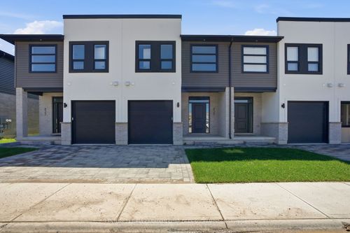 857 Catalpa Sq, London, ON, N6G4A5 | Card Image