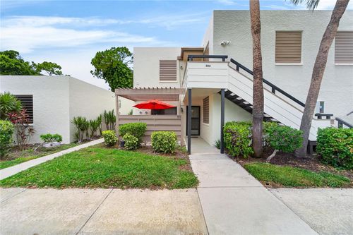 593-593 Lakeside Dr, BRADENTON, FL, 34210-3051 | Card Image