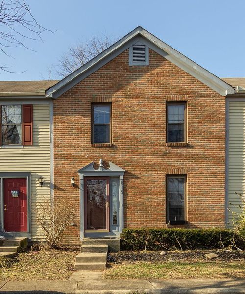 819 Crofton Pl, Reynoldsburg, OH, 43068-1560 | Card Image