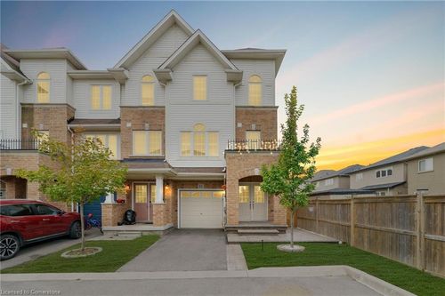 91 Mayland Trail, Stoney Creek, ON, L8J0G4 | Card Image