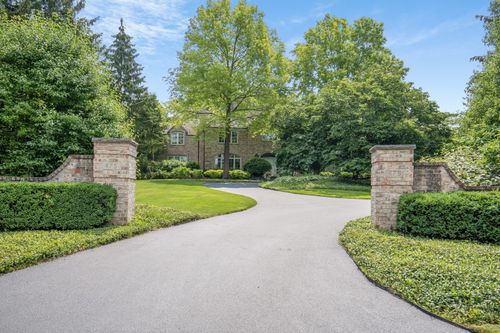 475 Red Fox Lane, Lake Forest, IL, 60045 | Card Image