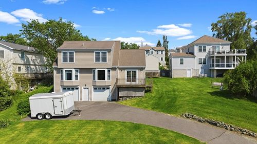 400 Sampson, Fall River, MA, 02724 | Card Image