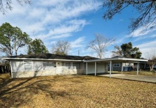 5569 Sonnier, Groves, TX, 77619 | Card Image