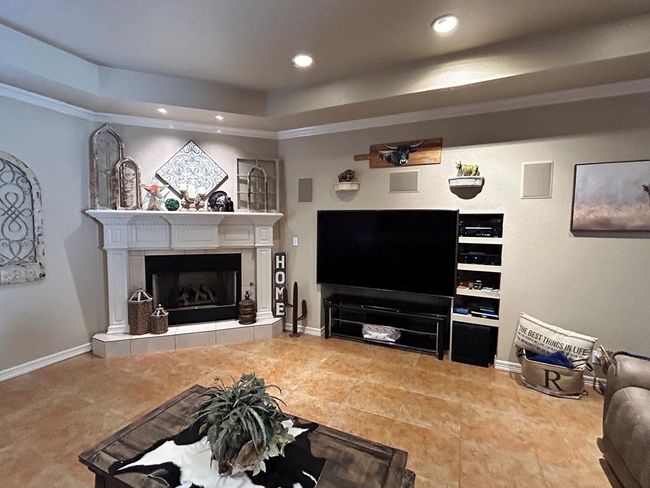 390 Hackberry Dr, House other with 5 bedrooms, 5 bathrooms and 3 parking in Andrews TX | Image 24