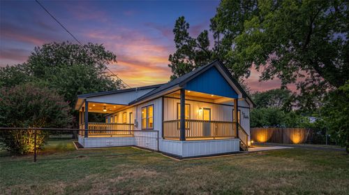 230 Rs County Road 1530, East Tawakoni, TX, 75472-6194 | Card Image
