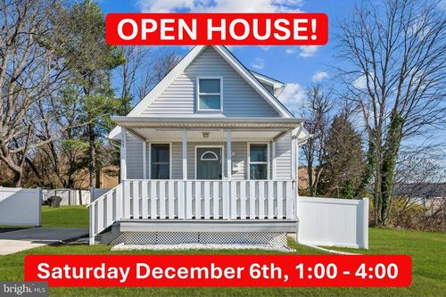 165 Hall Ave, BELLMAWR, NJ, 08031-2113 | Card Image