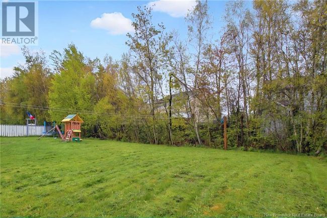 25 Rue Thaddee, House other with 3 bedrooms, 1 bathrooms and null parking in Dieppe NB | Image 32