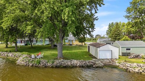 N9363 Lakeshore Drive, FRIENDSHIP, WI, 54979 | Card Image