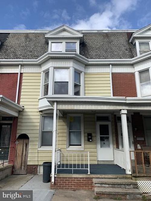 34 N Tremont St, YORK, PA, 17403-1127 | Card Image
