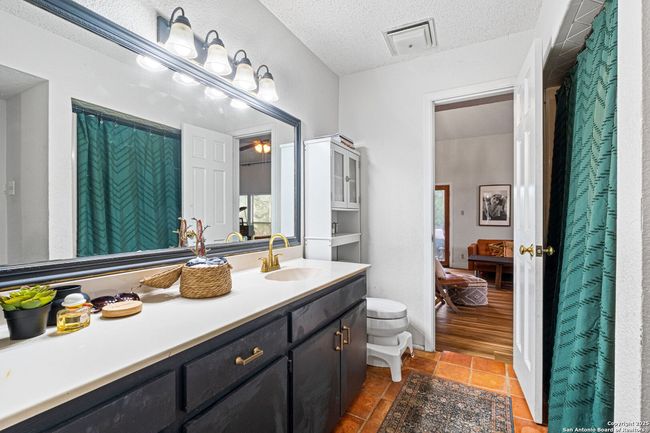 30650 Wildcat Dr, House other with 3 bedrooms, 2 bathrooms and null parking in Bulverde TX | Image 15