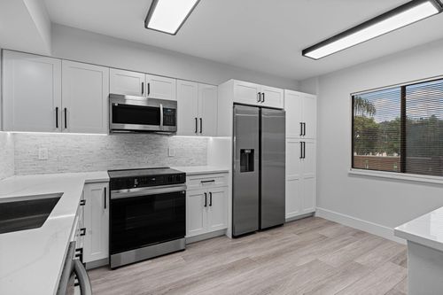 apt-401-6866 Huntington Ln, Delray Beach, FL, 33446-3015 | Card Image