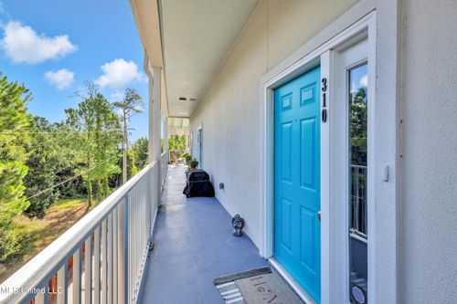 310-1453 E Beach Boulevard, Pass Christian, MS, 39571 | Card Image