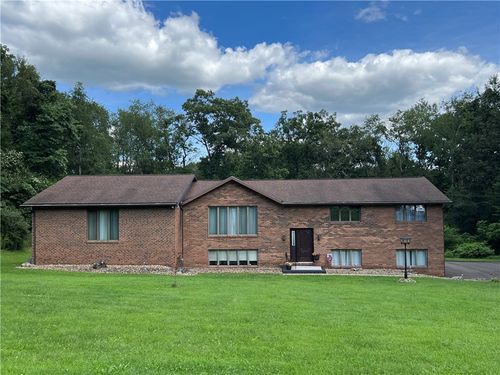 133 Woodcrest Rd, Butler, PA, 16002-0063 | Card Image