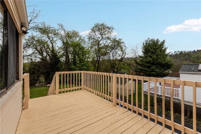 1028 Roseanne Ave, House other with 3 bedrooms, 2 bathrooms and 5 parking in Pittsburgh PA | Image 39