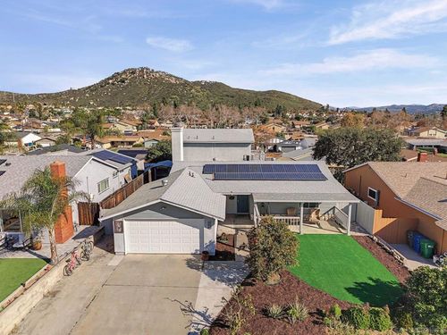 10621 Keith St, Santee, CA, 92071-1152 | Card Image