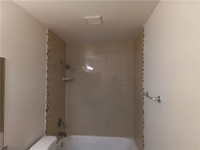 1869 Arbol Verde Way, Townhouse with 4 bedrooms, 2 bathrooms and null parking in Las Vegas NV | Image 16