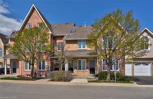 205-2075 Walkers Line, Burlington, ON, L7M4G7 | Card Image