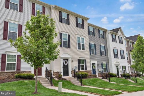 1103 Utley Aly, PHOENIXVILLE, PA, 19460-3033 | Card Image