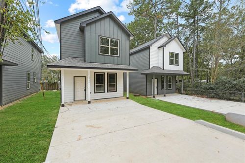 10174 Barberry St, Willis, TX, 77318-7228 | Card Image