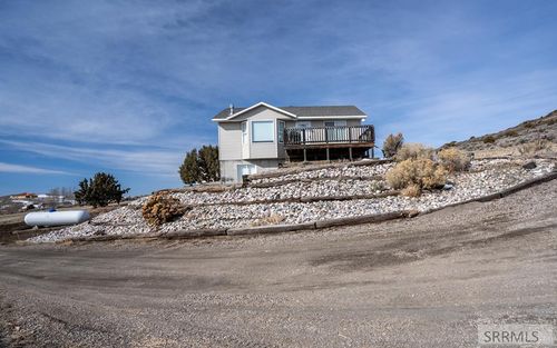 1027 E Butte Rd, Menan, ID, 83434-5122 | Card Image