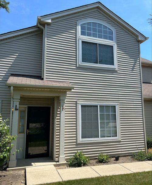 398 N Patriot Dr, Hainesville, IL, 60030-1015 | Card Image
