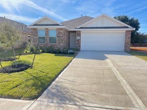1802 Champions Dr, Navasota, TX, 77868-1646 | Card Image