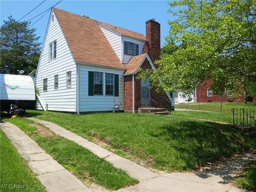 2331 Liberty St, Parkersburg, WV, 26101-2838 | Card Image