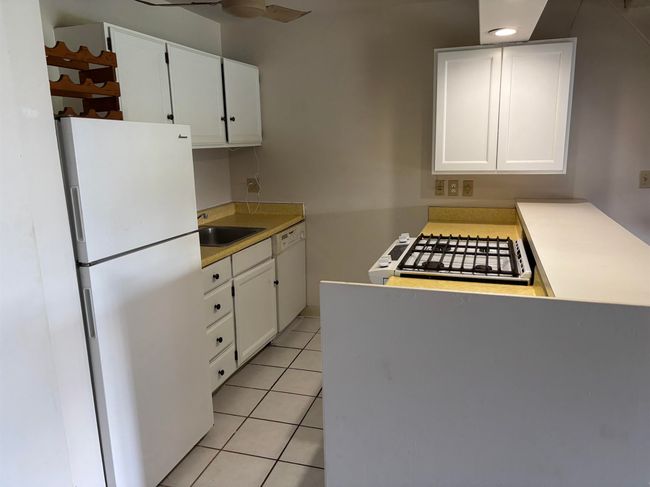 Kitchen | Image 5