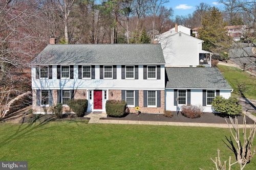 8410 Terra Woods Dr, SPRINGFIELD, VA, 22153-3514 | Card Image