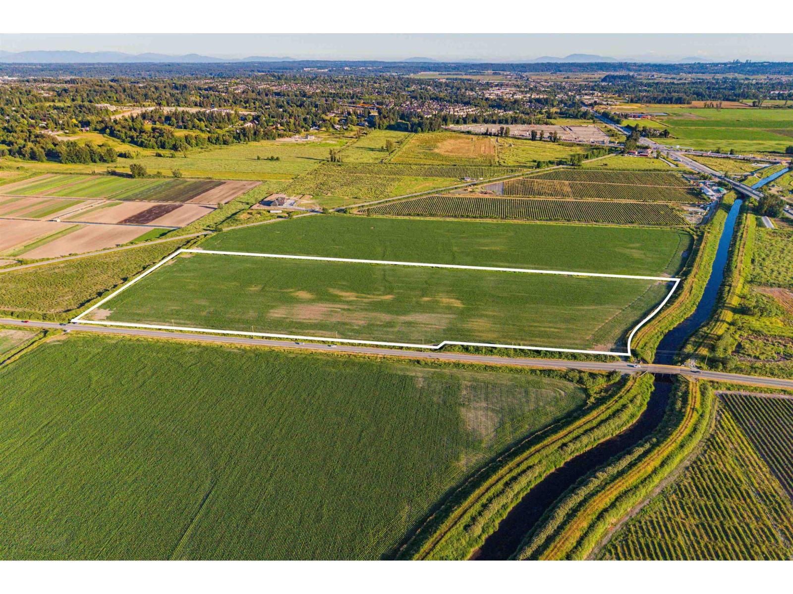 Land in Surrey 3