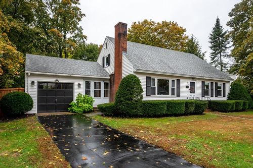 7 Mcintire Ct, Rochester, NH, 03867-3431 | Card Image