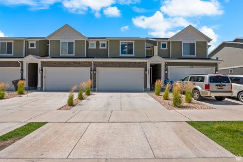 1860 S 460 W, Payson, UT, 84651-8579 | Card Image
