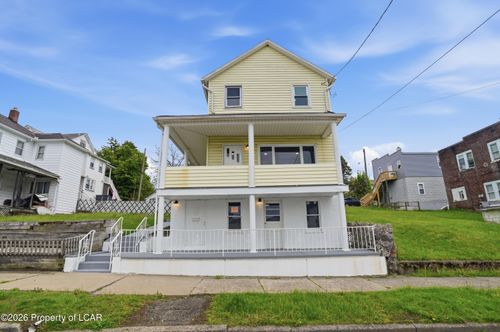 103 W Grand St, Nanticoke, PA, 18634-3103 | Card Image