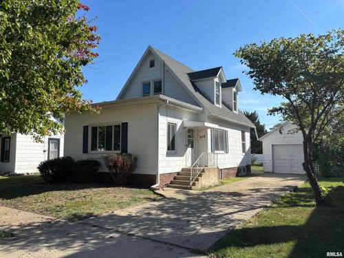 402 Olive St, Varna, IL, 61375-9336 | Card Image