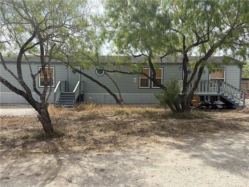 122 County Road 3052, Orange Grove, TX, 78372-9209 | Card Image