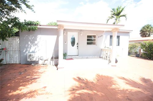 359 E 12th St, Hialeah, FL, 33010-3507 | Card Image