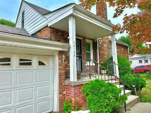 2135 Rome Ave, Warren, MI, 48091-2160 | Card Image