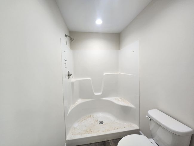 lot 1 fairlawn master ba 2 | Image 15