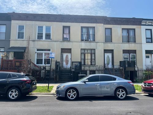 2751 W Maypole Ave, Chicago, IL, 60612-2019 | Card Image