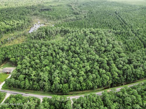 531 Sandy Point Dr, Beaufort, NC, 28516-9507 | Card Image