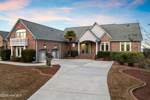 116 Stillwood Ct, New Bern, NC, 28560-8040 | Card Image